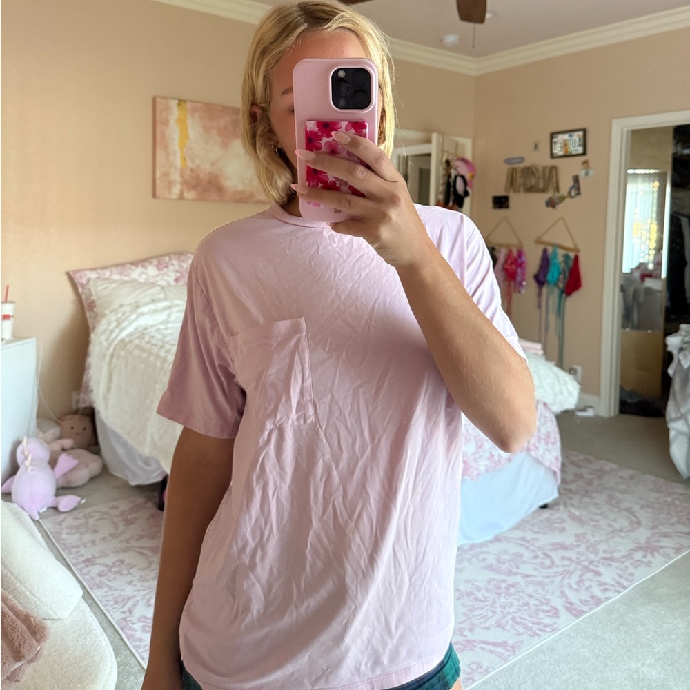 lululemon athletica Light Pink oversized fundamental tshirt